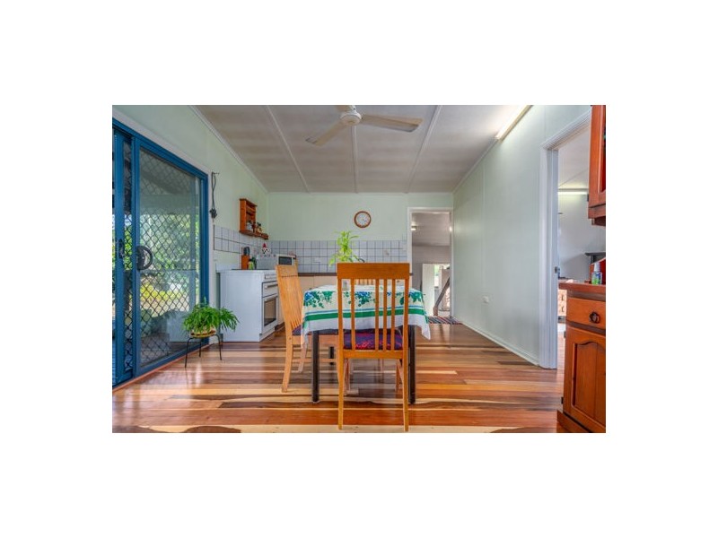 194 Etty Bay Road, Etty Bay QLD 4858