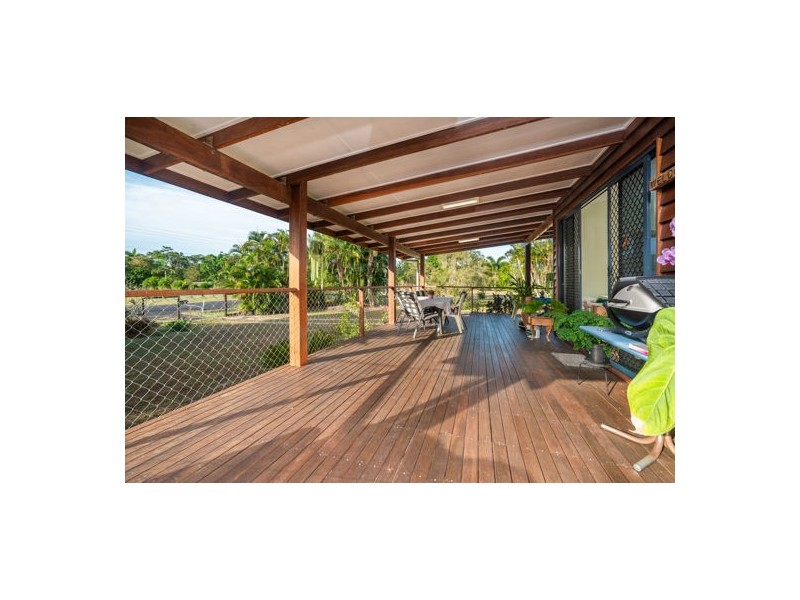 194 Etty Bay Road, Etty Bay QLD 4858