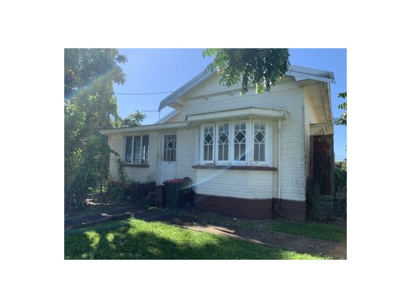 18 Cheshire Street, Wangan QLD 4871