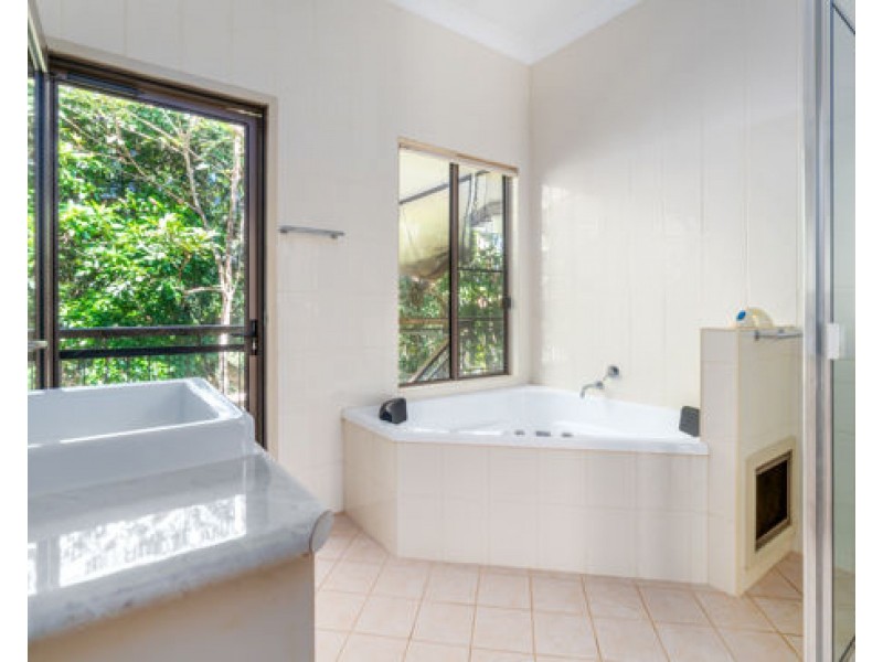 40 Greendale Court, Innisfail QLD 4860