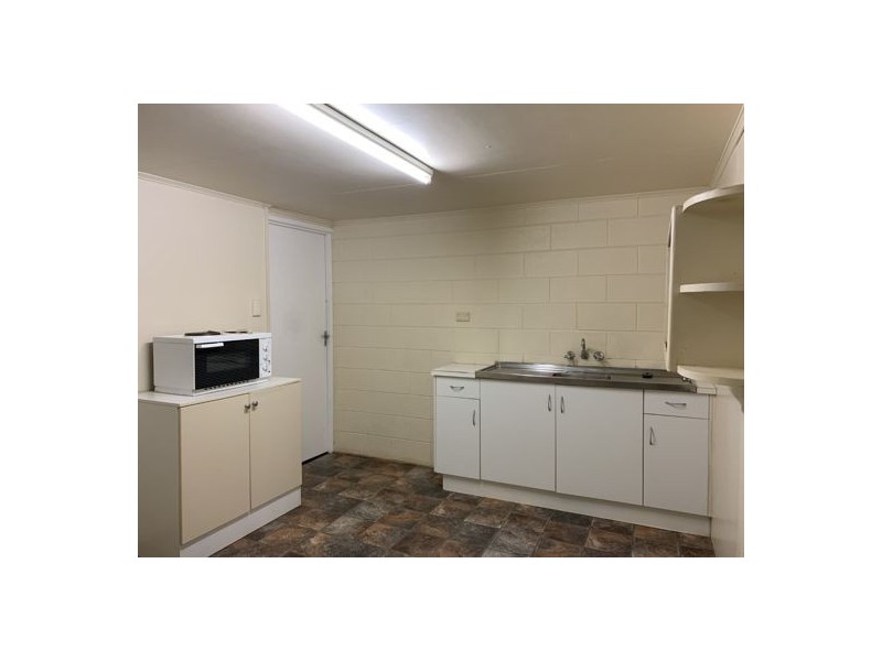 95 Carney Street, Daradgee QLD 4860