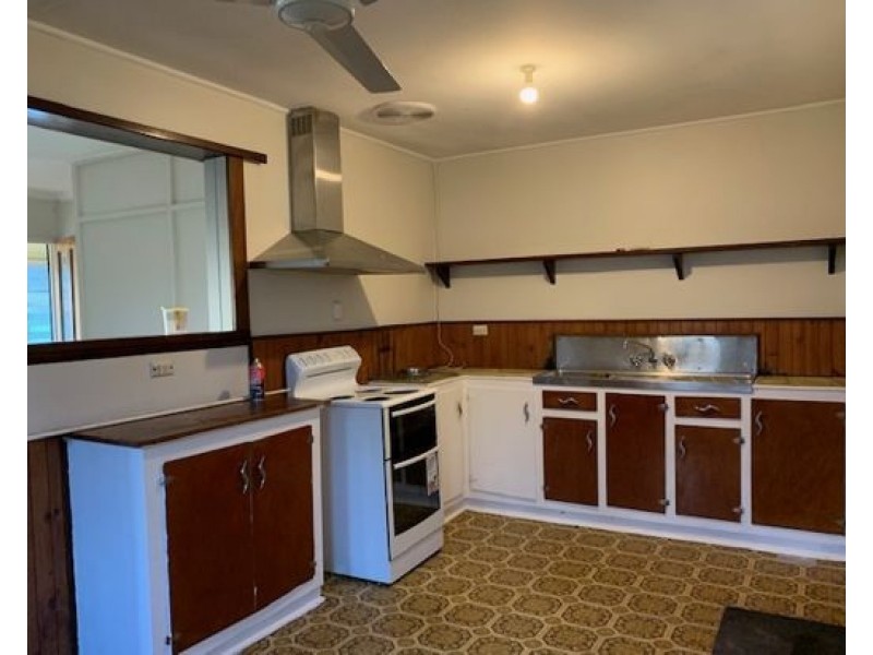East Innisfail QLD 4860