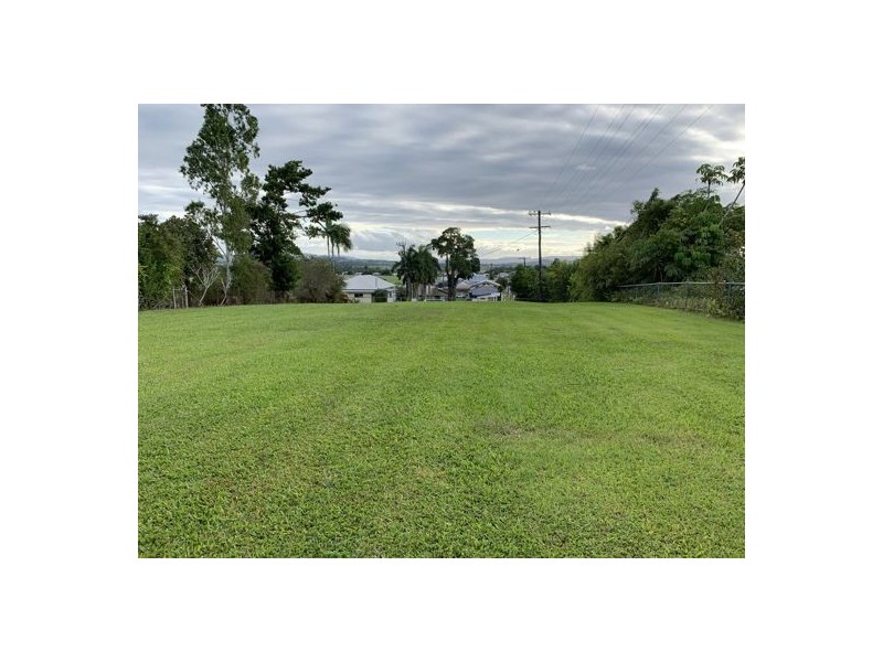 1 Moriarty Street, Innisfail QLD 4860