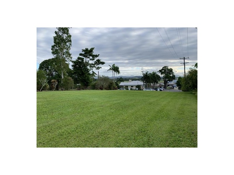 1 Moriarty Street, Innisfail QLD 4860