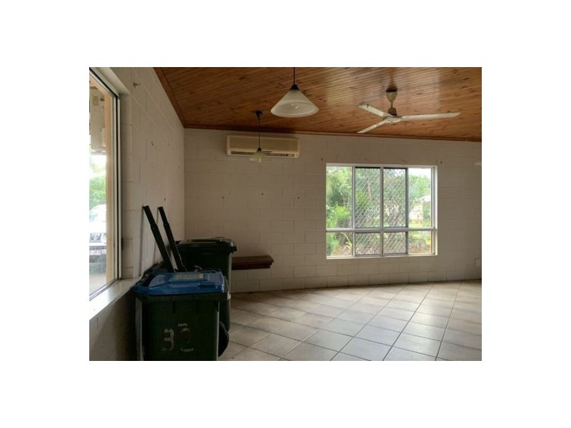 32 Inarlinga Road, Cowley Beach QLD 4871