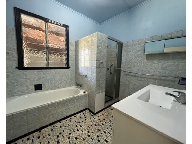 20 Henderson Street, South Johnstone QLD 4859
