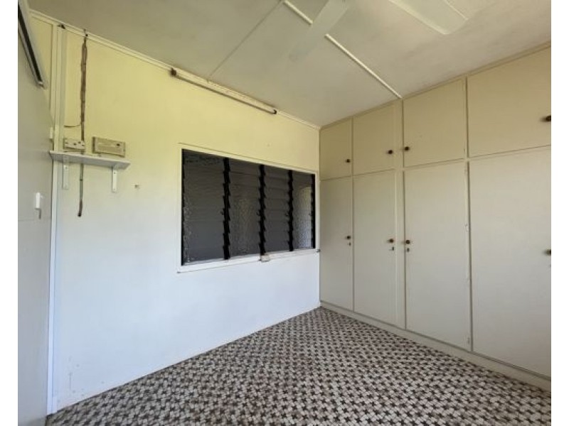 20 Henderson Street, South Johnstone QLD 4859