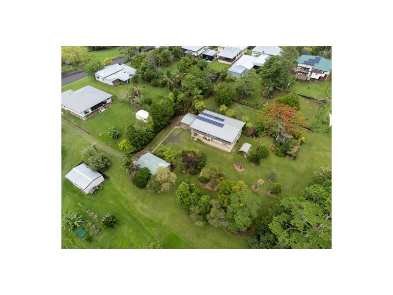 5 Hickey Street, East Innisfail QLD 4860