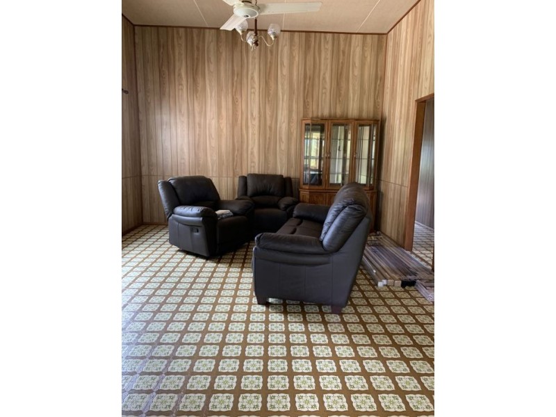 39 Knust Road, Woopen Creek QLD 4871