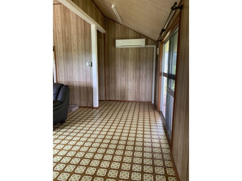 39 Knust Road, Woopen Creek QLD 4871
