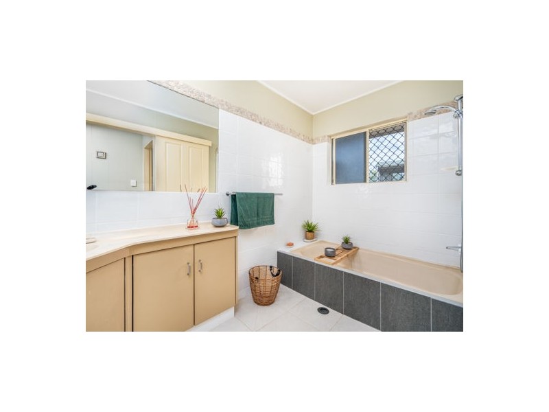 65890 Bruce Highway, Innisfail QLD 4860