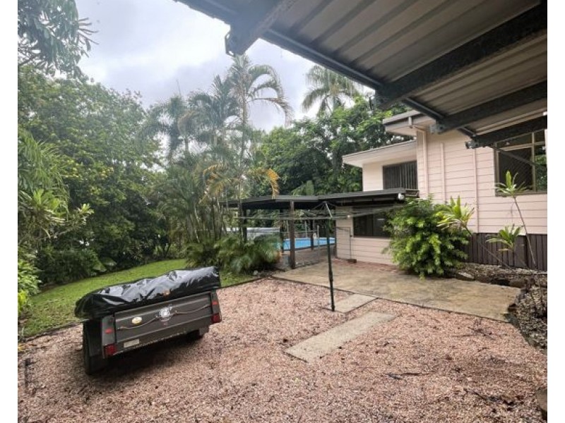 14 Hickey Street, East Innisfail QLD 4860