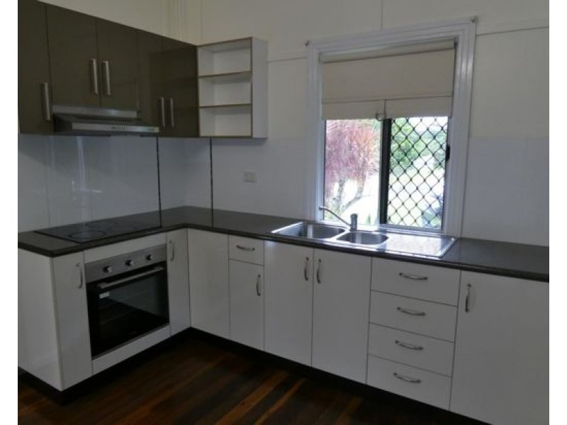 4 Clancy Street, East Innisfail QLD 4860