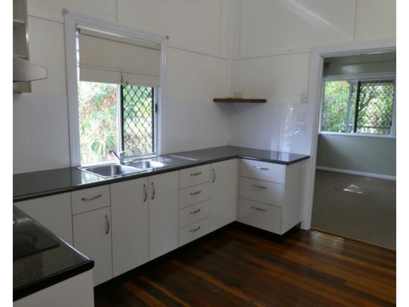 4 Clancy Street, East Innisfail QLD 4860