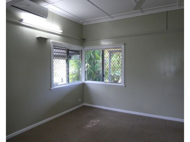 4 Clancy Street, East Innisfail QLD 4860