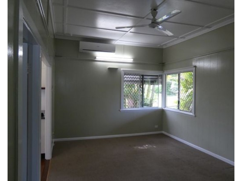 4 Clancy Street, East Innisfail QLD 4860