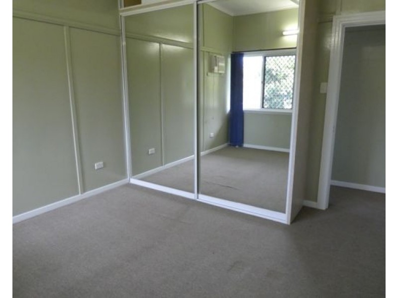 4 Clancy Street, East Innisfail QLD 4860