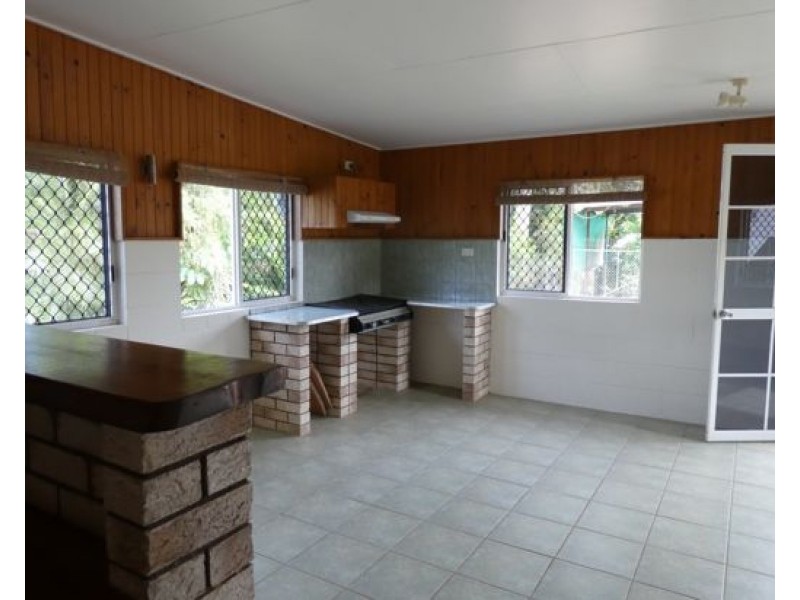 4 Clancy Street, East Innisfail QLD 4860