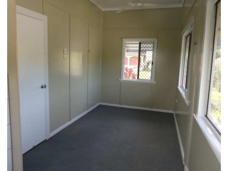 4 Clancy Street, East Innisfail QLD 4860