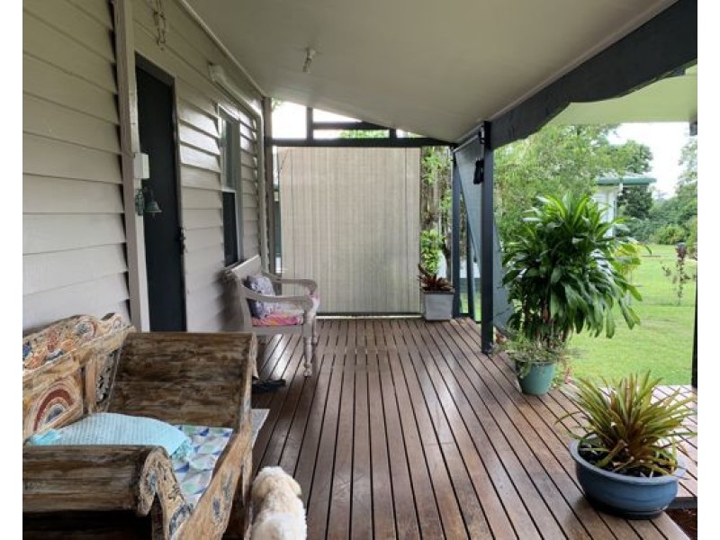 18 Henderson Street, South Johnstone QLD 4859