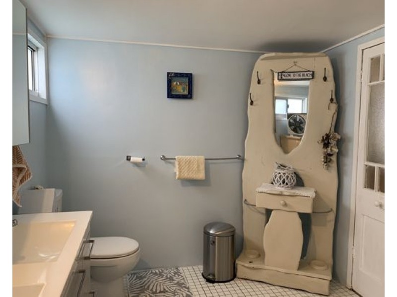 18 Henderson Street, South Johnstone QLD 4859