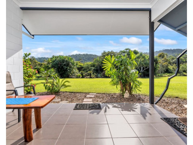 328 Etty Bay Road, Etty Bay QLD 4858