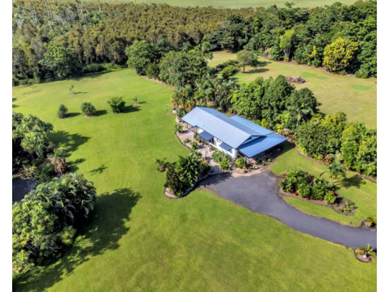 328 Etty Bay Road, Etty Bay QLD 4858