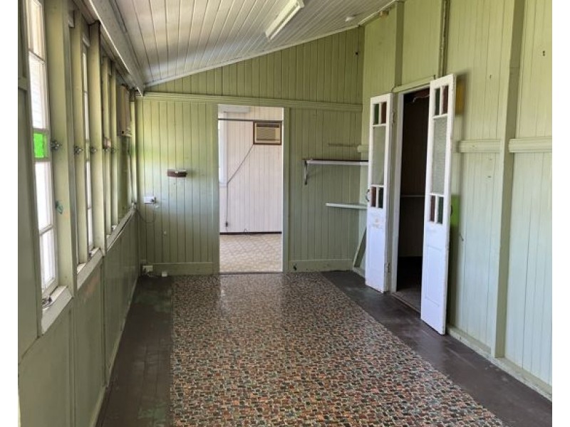 4 Phyllis Street, East Innisfail QLD 4860