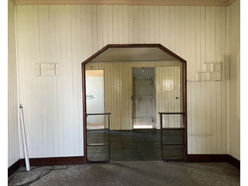 4 Phyllis Street, East Innisfail QLD 4860