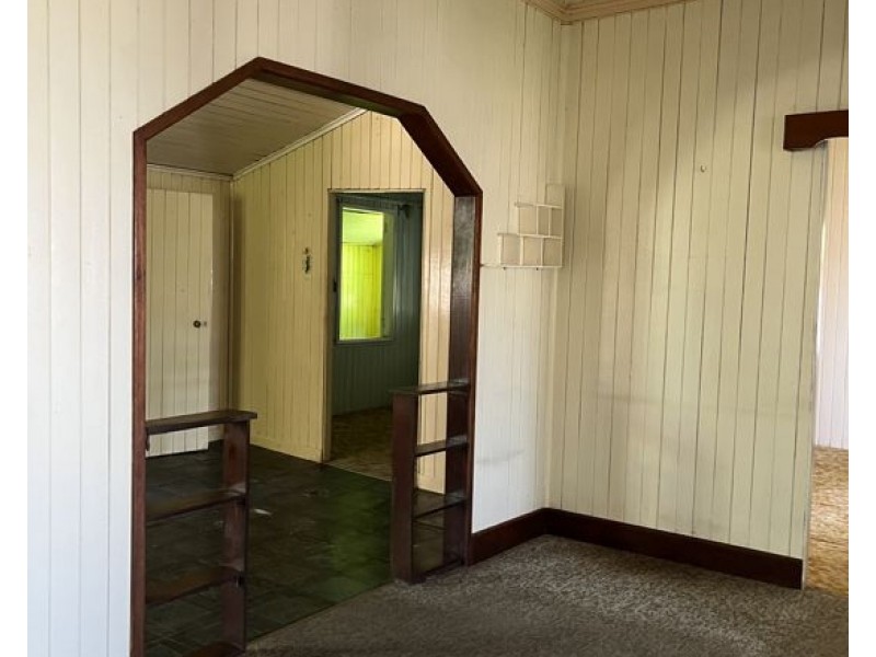 4 Phyllis Street, East Innisfail QLD 4860