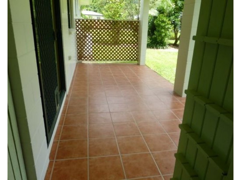 6 Tom Carr Close, Babinda QLD 4861