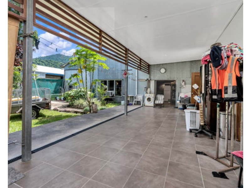 13-15 Munro Street, Babinda QLD 4861