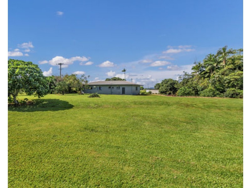 1 Meyer Avenue, Innisfail QLD 4860