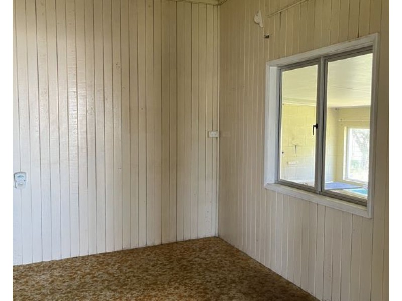 4 Phyllis Street, East Innisfail QLD 4860