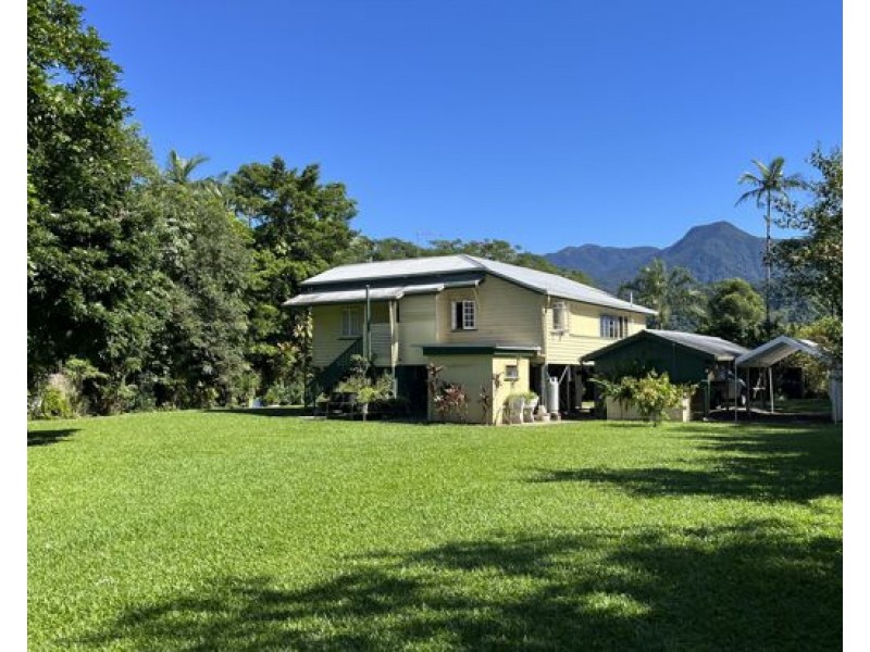 11 Bartle Frere Road, Babinda QLD 4861
