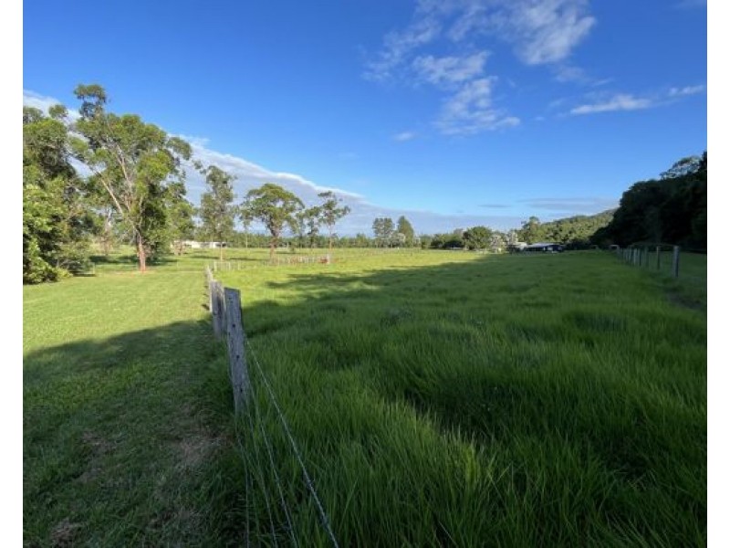 28 Mt Leeper Road, Mourilyan Harbour QLD 4858