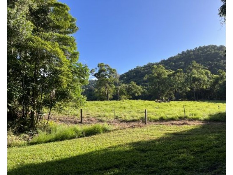 28 Mt Leeper Road, Mourilyan Harbour QLD 4858