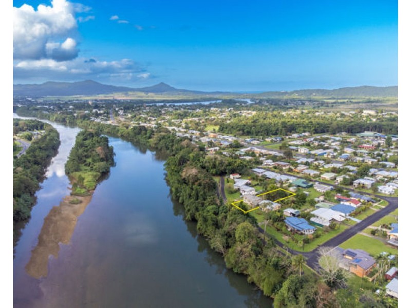 87 Coronation Drive, East Innisfail QLD 4860