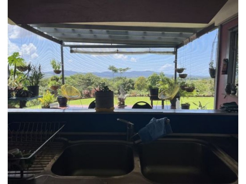 4 Hernon Road, Innisfail QLD 4860