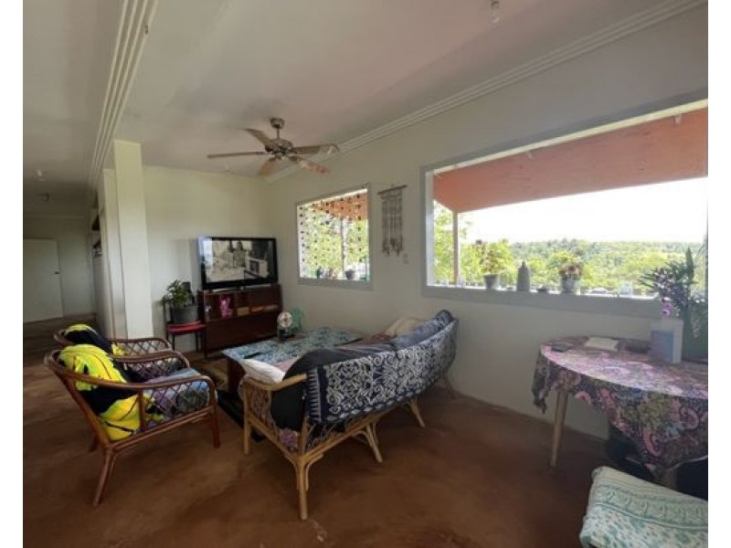 4 Hernon Road, Innisfail QLD 4860