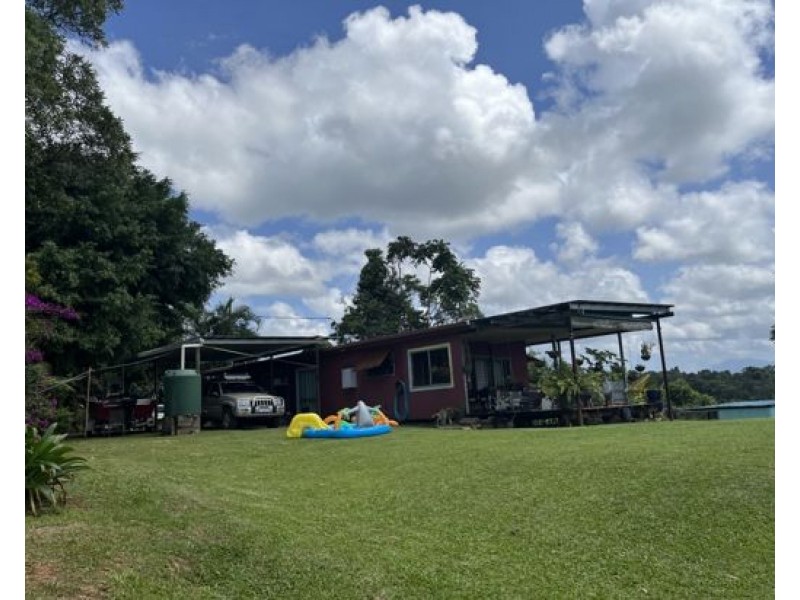 4 Hernon Road, Innisfail QLD 4860