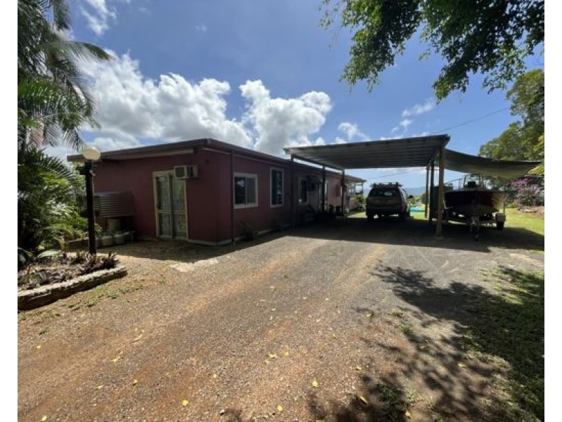 4 Hernon Road, Innisfail QLD 4860