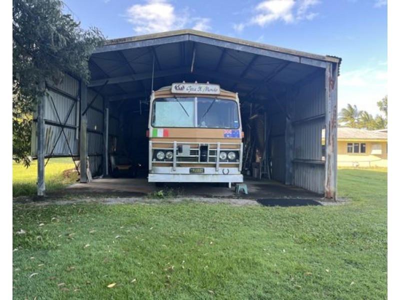 15 – 17 Taylor Street, Tully Heads QLD 4854
