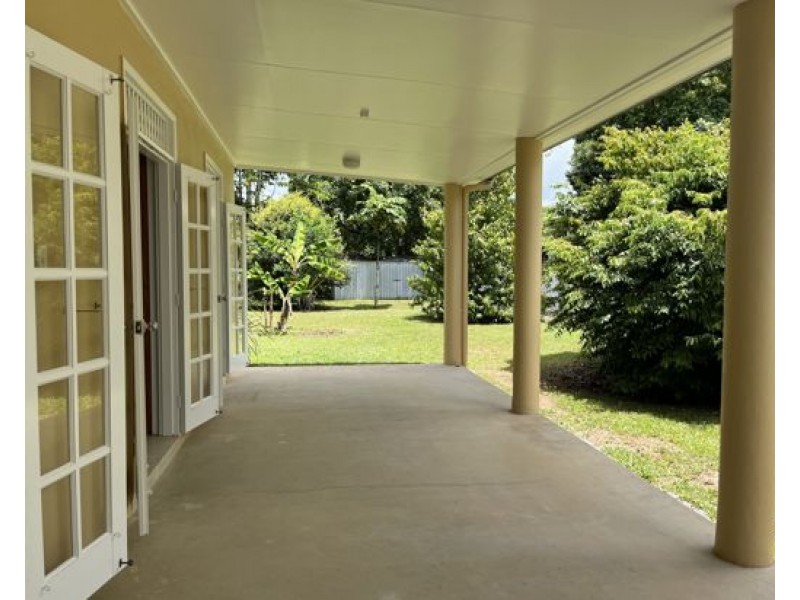 11 Sassafras St, Bramston Beach QLD 4871