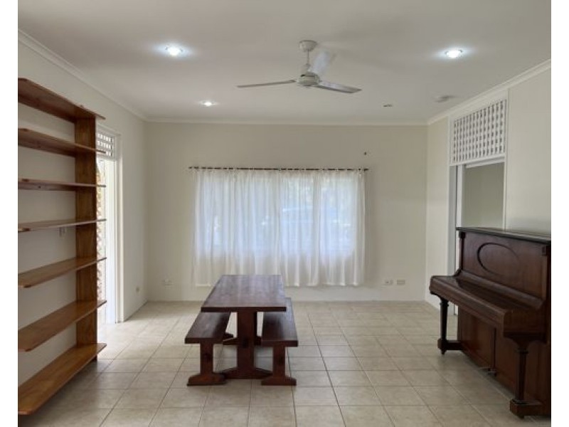 11 Sassafras St, Bramston Beach QLD 4871
