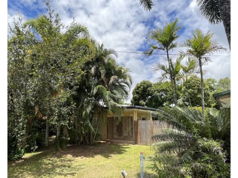 11 Sassafras St, Bramston Beach QLD 4871