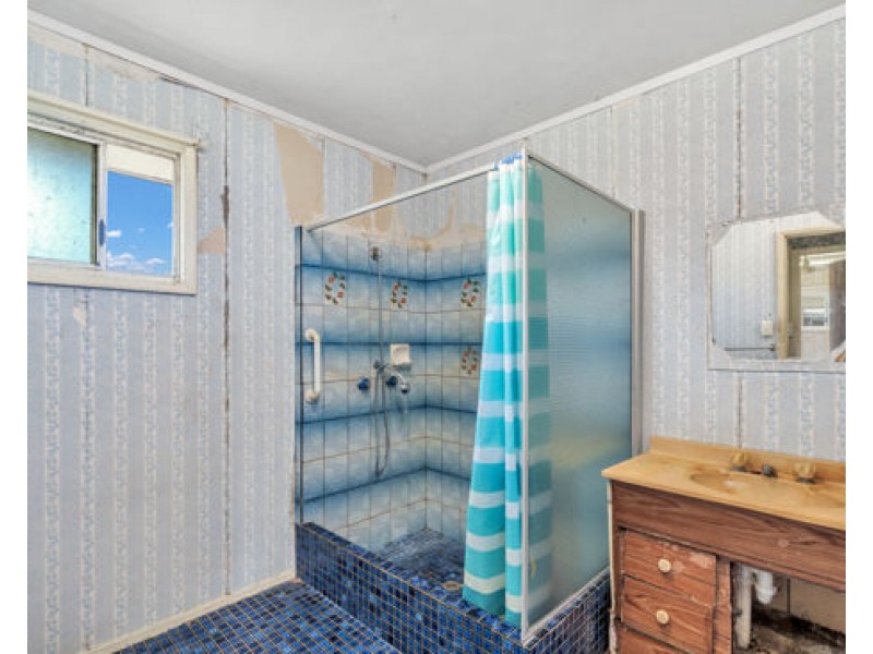 7 Batchelor St, Goondi QLD 4860