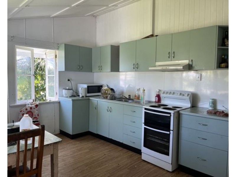 1 Ryan Street, Innisfail QLD 4860