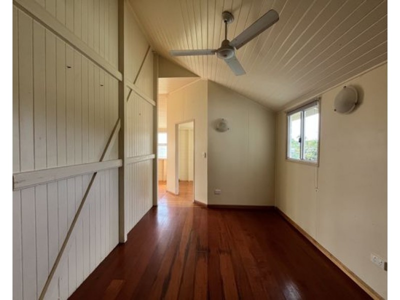 73 Glady, Innisfail QLD 4860