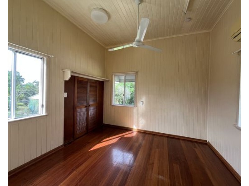 73 Glady, Innisfail QLD 4860